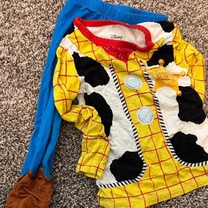 Posh peanut woody Pajama Set